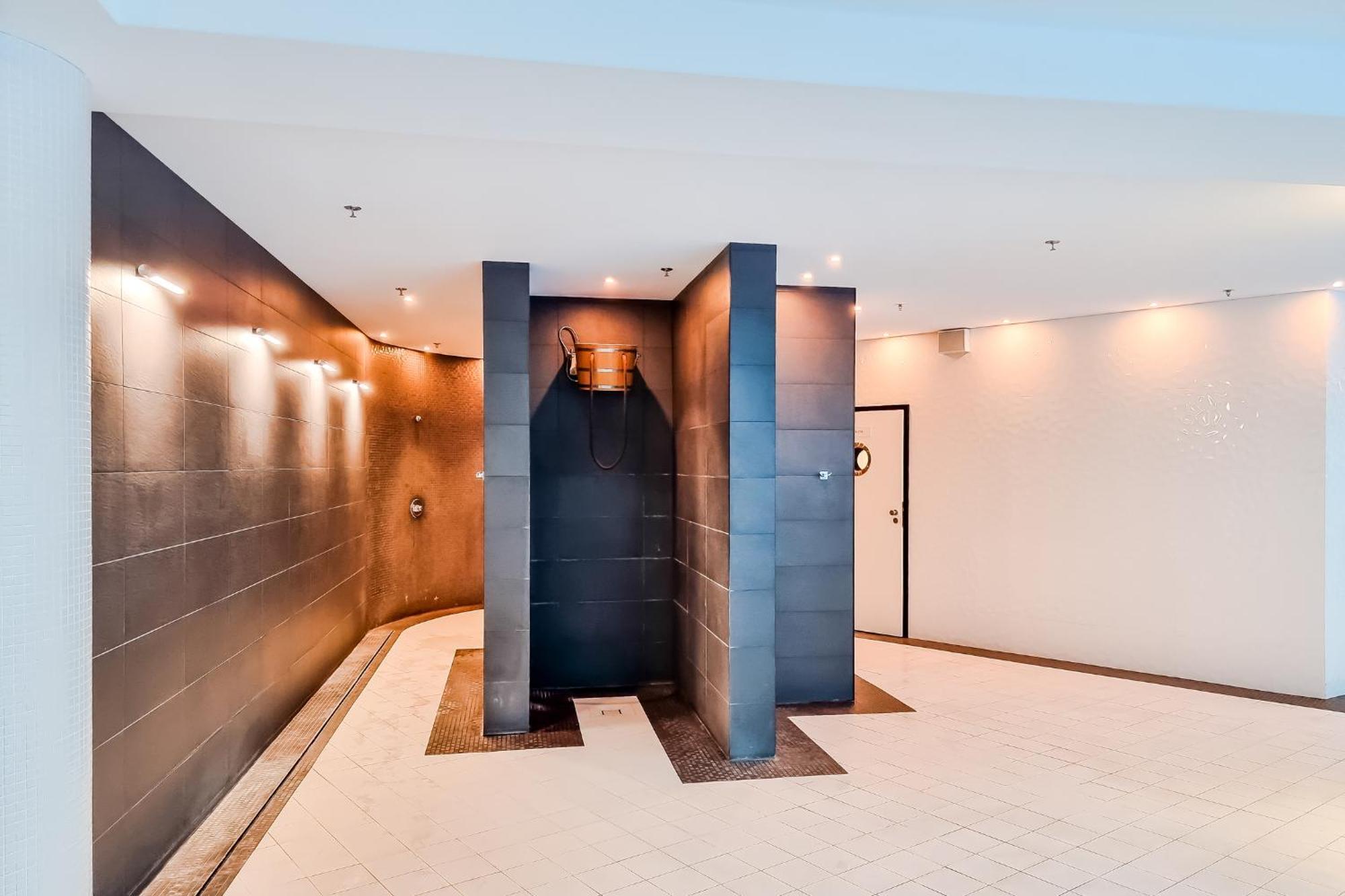 Hanza Tower Apartment No. 533 - 5Th Floor, Balcony, Swimming Pool Шчечин Екстериор снимка